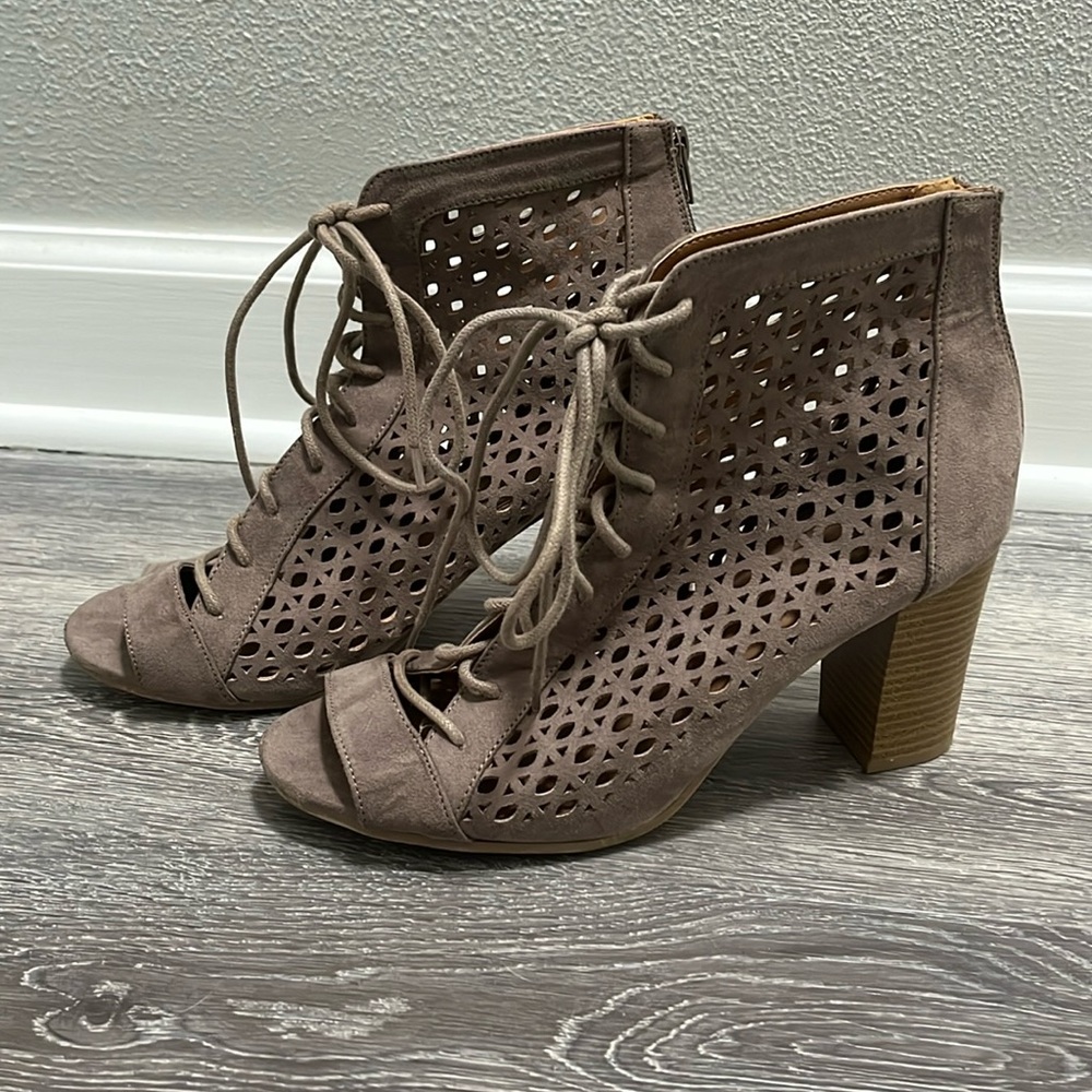 Qupid Faux Suede Lace Up Peep Toe Ankle Bootie Laser Cut 3 inch Block Heel Taupe